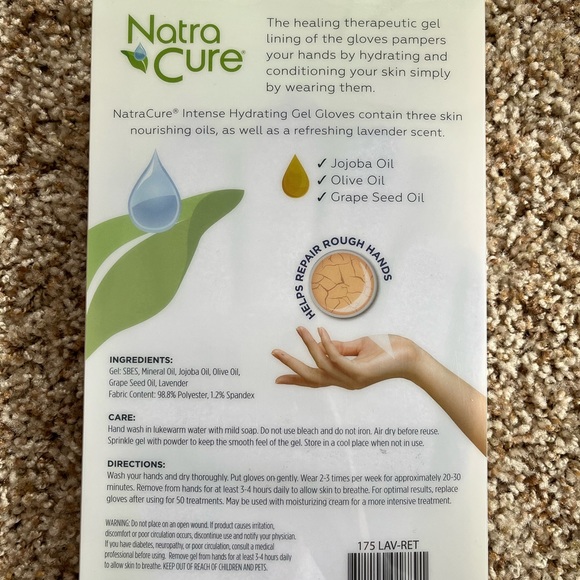 Intense Hydrating Gel Gloves - Picture 4 of 6